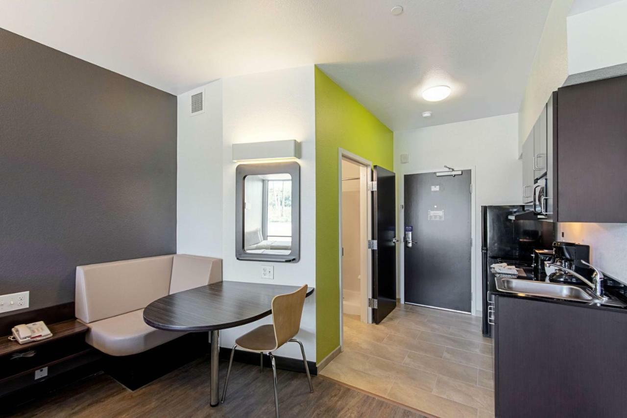 Studio 6 Austin Airport Dış mekan fotoğraf